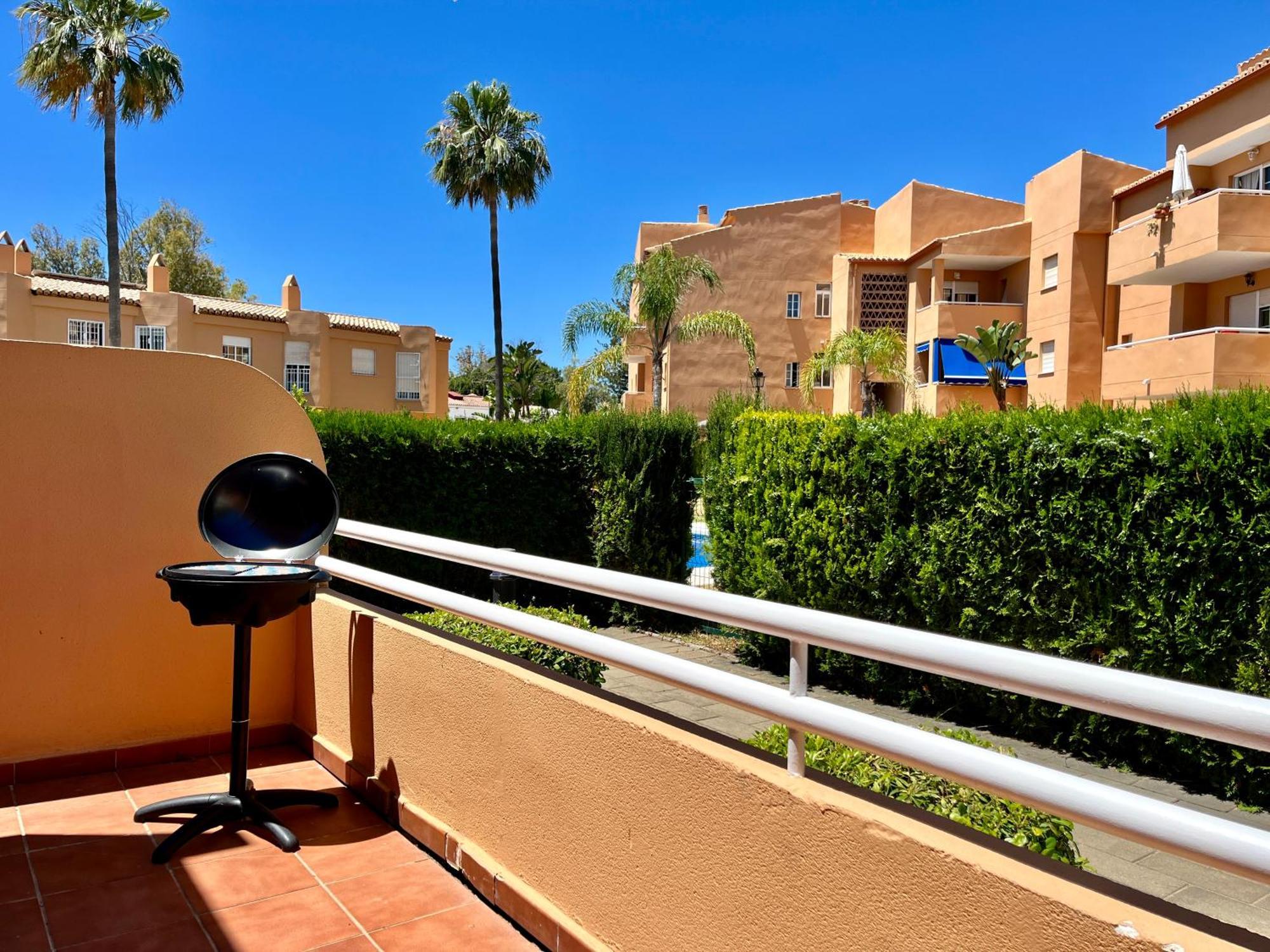 Peaceful Townhouse In Costabella Apartamento Marbella