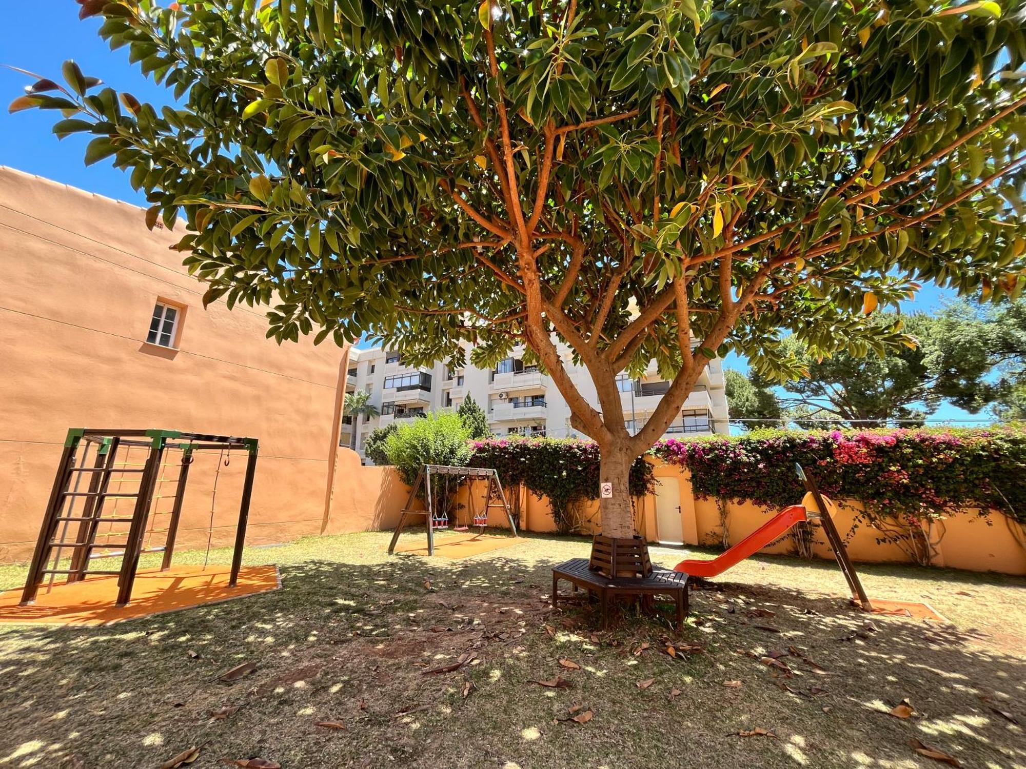 Apartamento Peaceful Townhouse In Costabella *